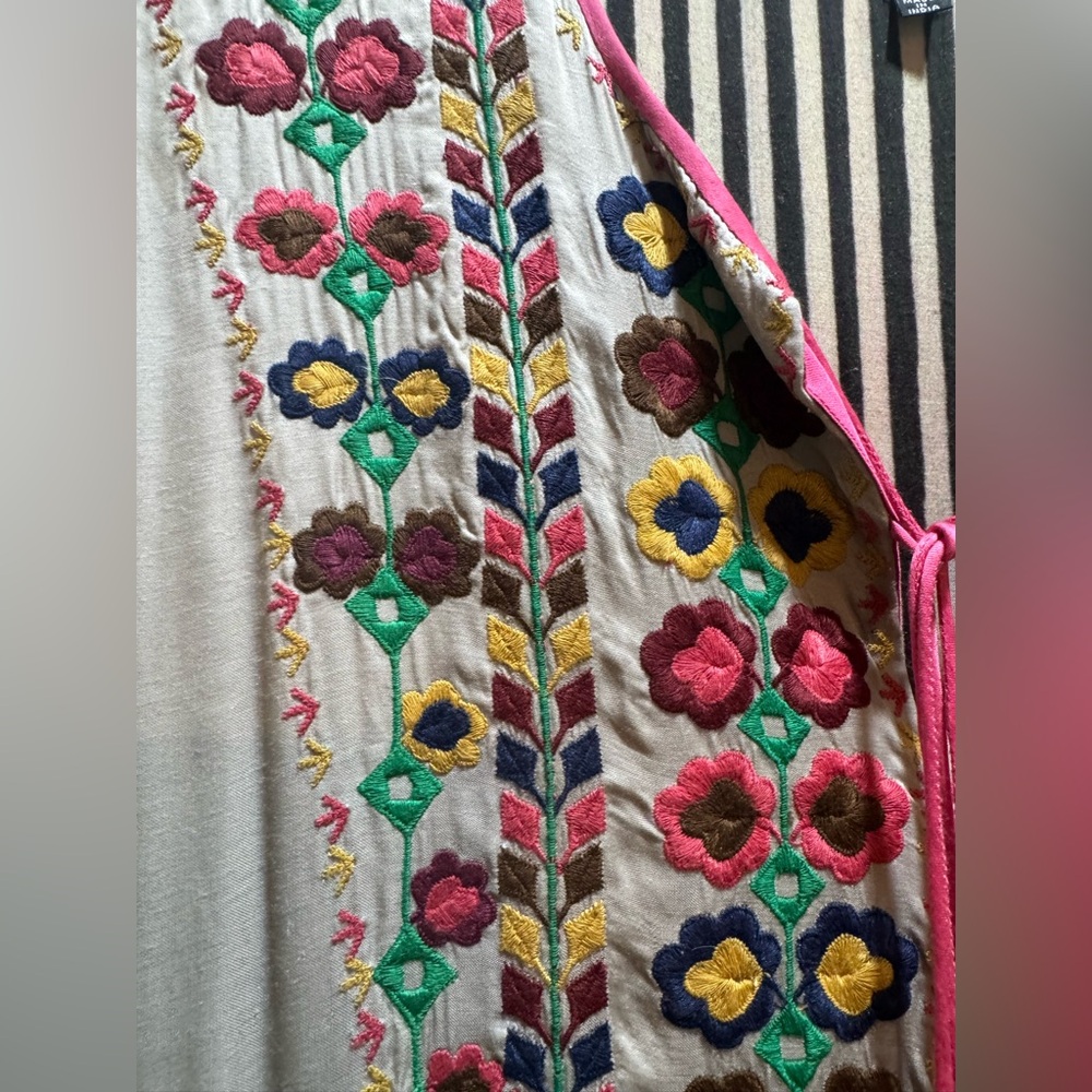 Preowned Verb Pallavi Singhee Embroidered Maxi Dress Size XL - Picture 5 of 16